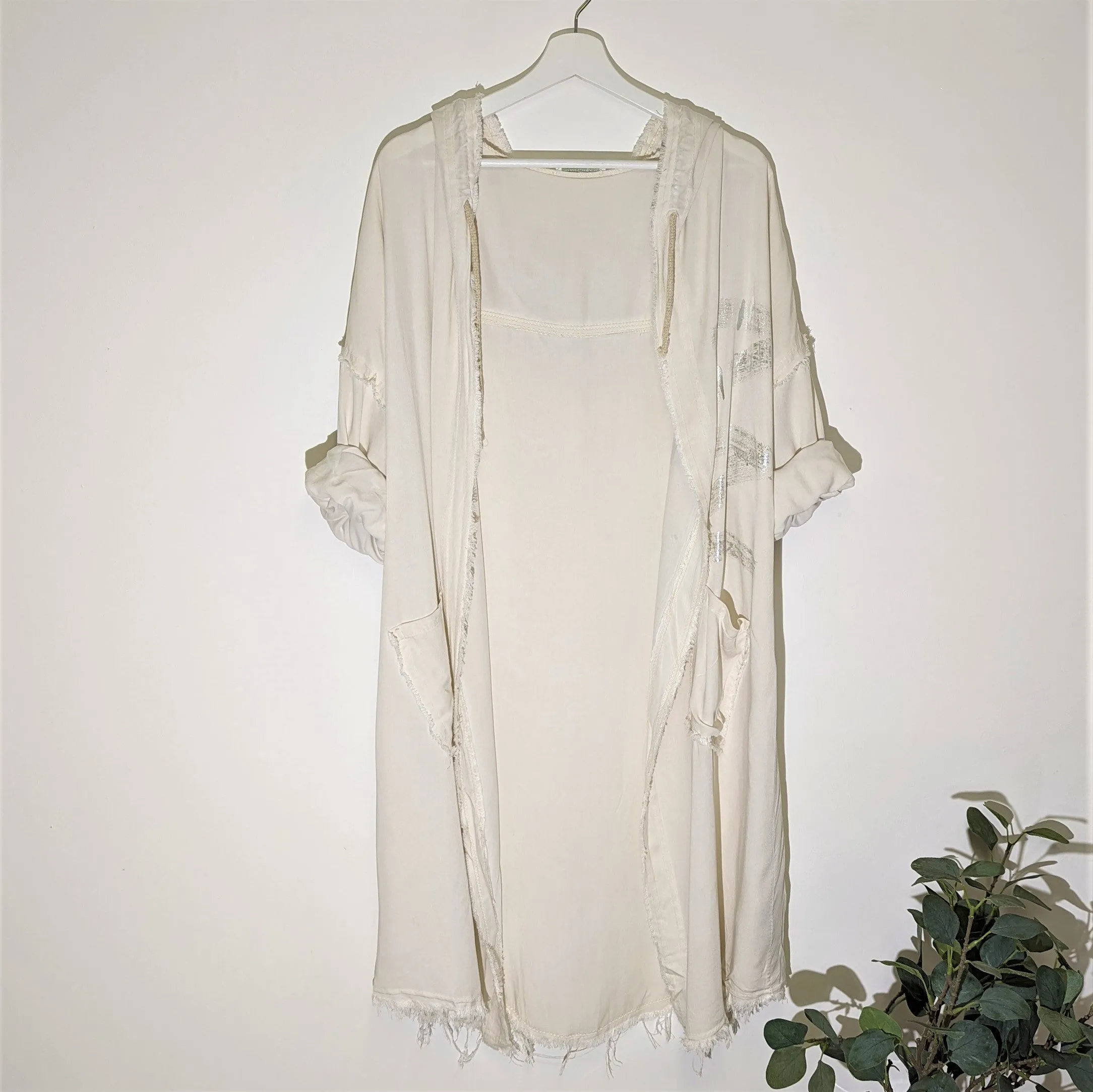 Hooded raw edge light weight jacket with silver hot print brush stroke element & pockets (O/S)