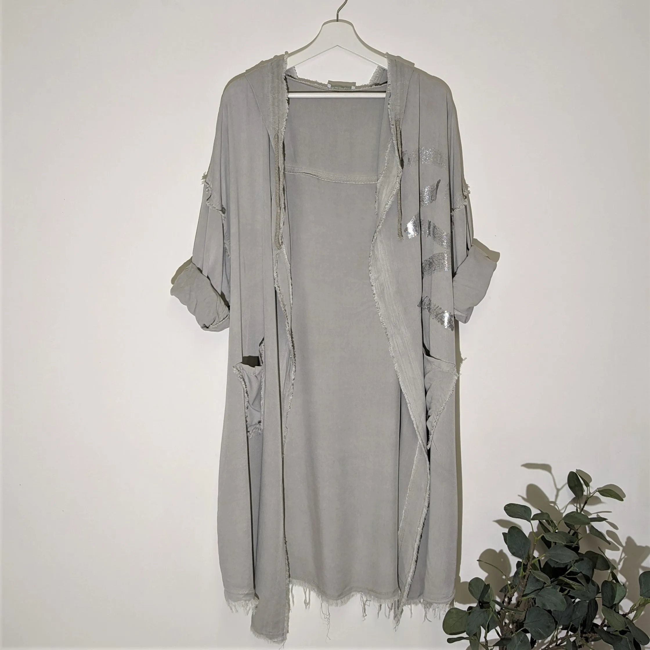 Hooded raw edge light weight jacket with silver hot print brush stroke element & pockets (O/S)