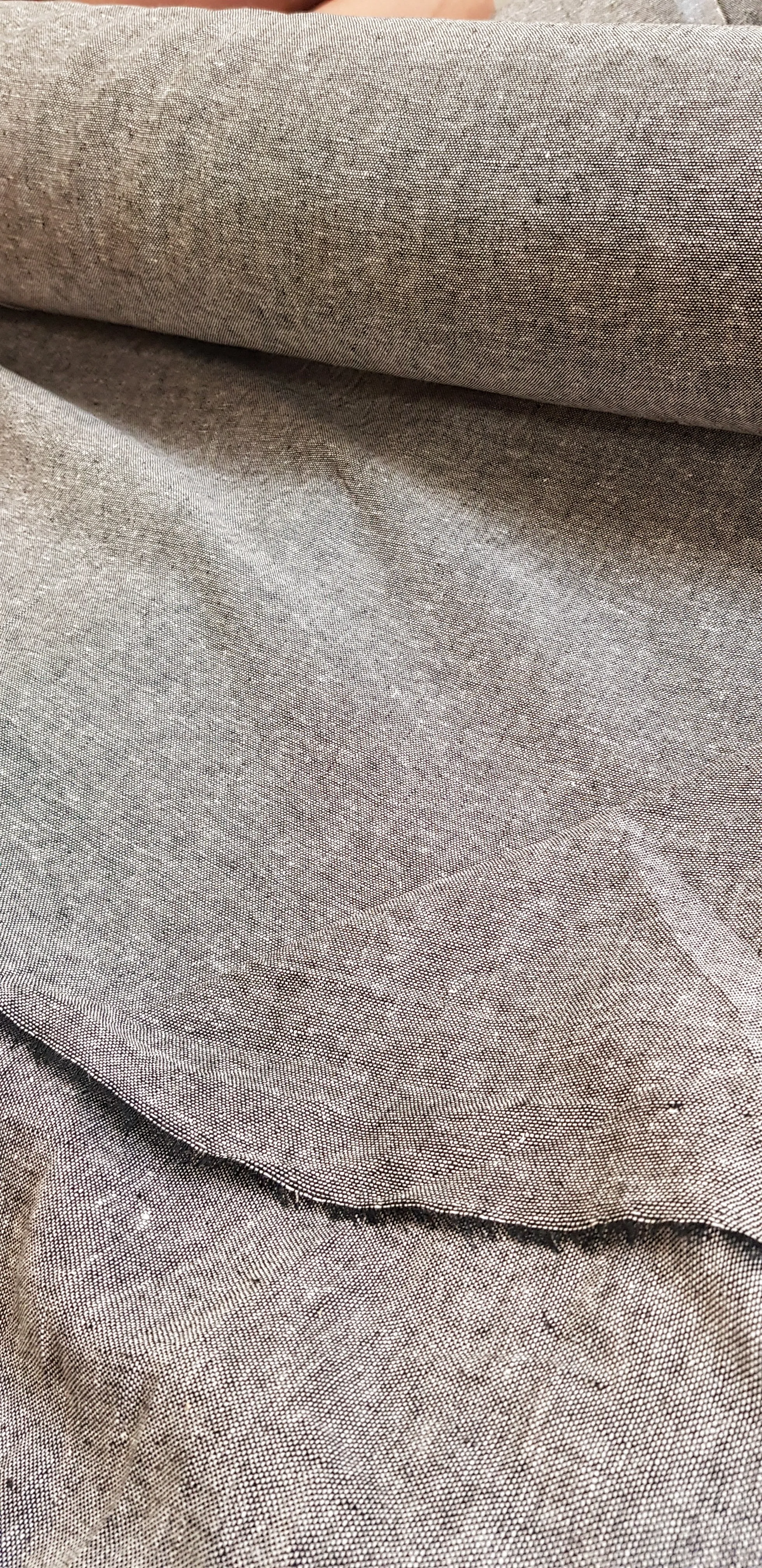 Light Weight Linens .