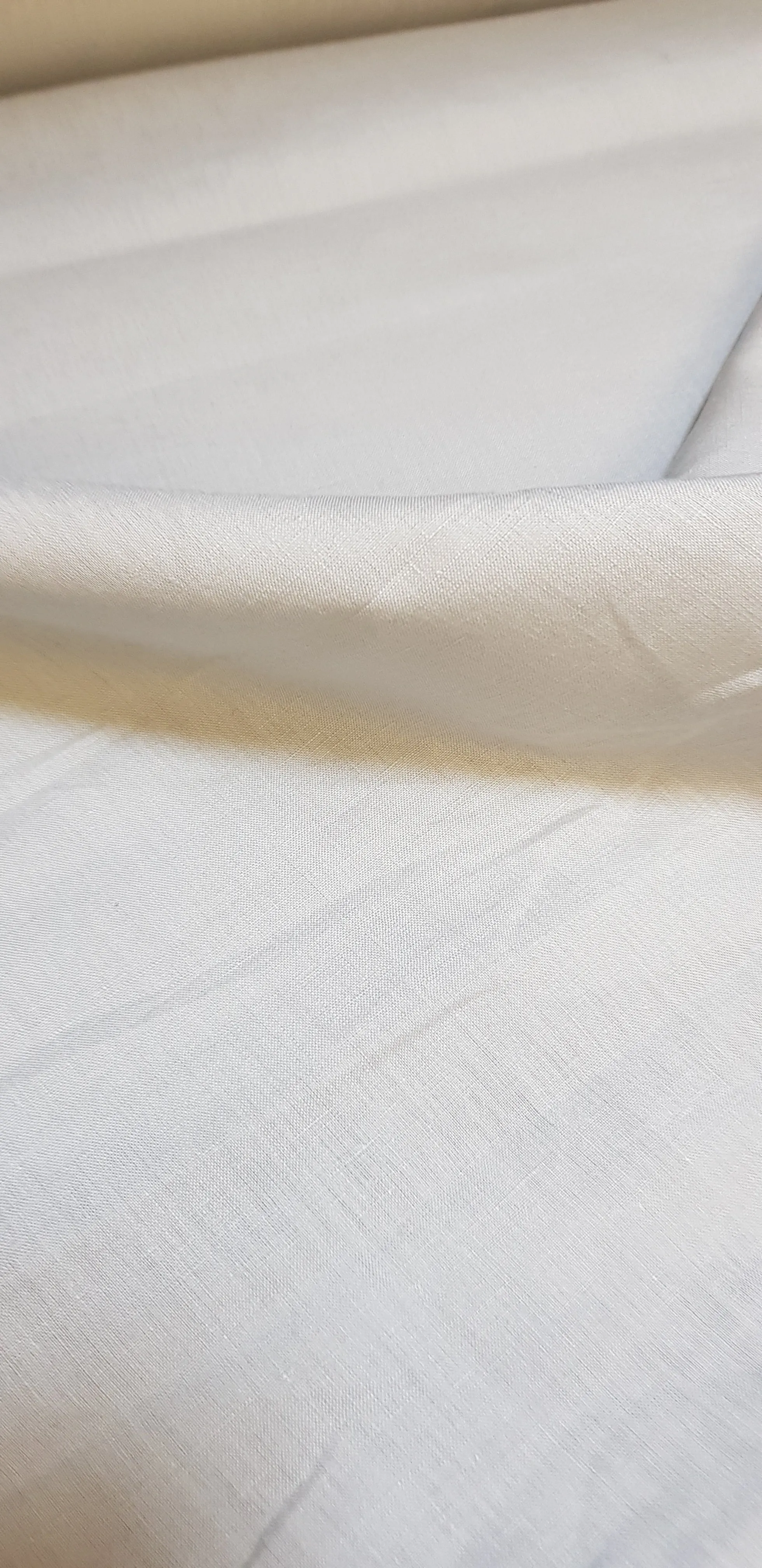 Light Weight Linens .