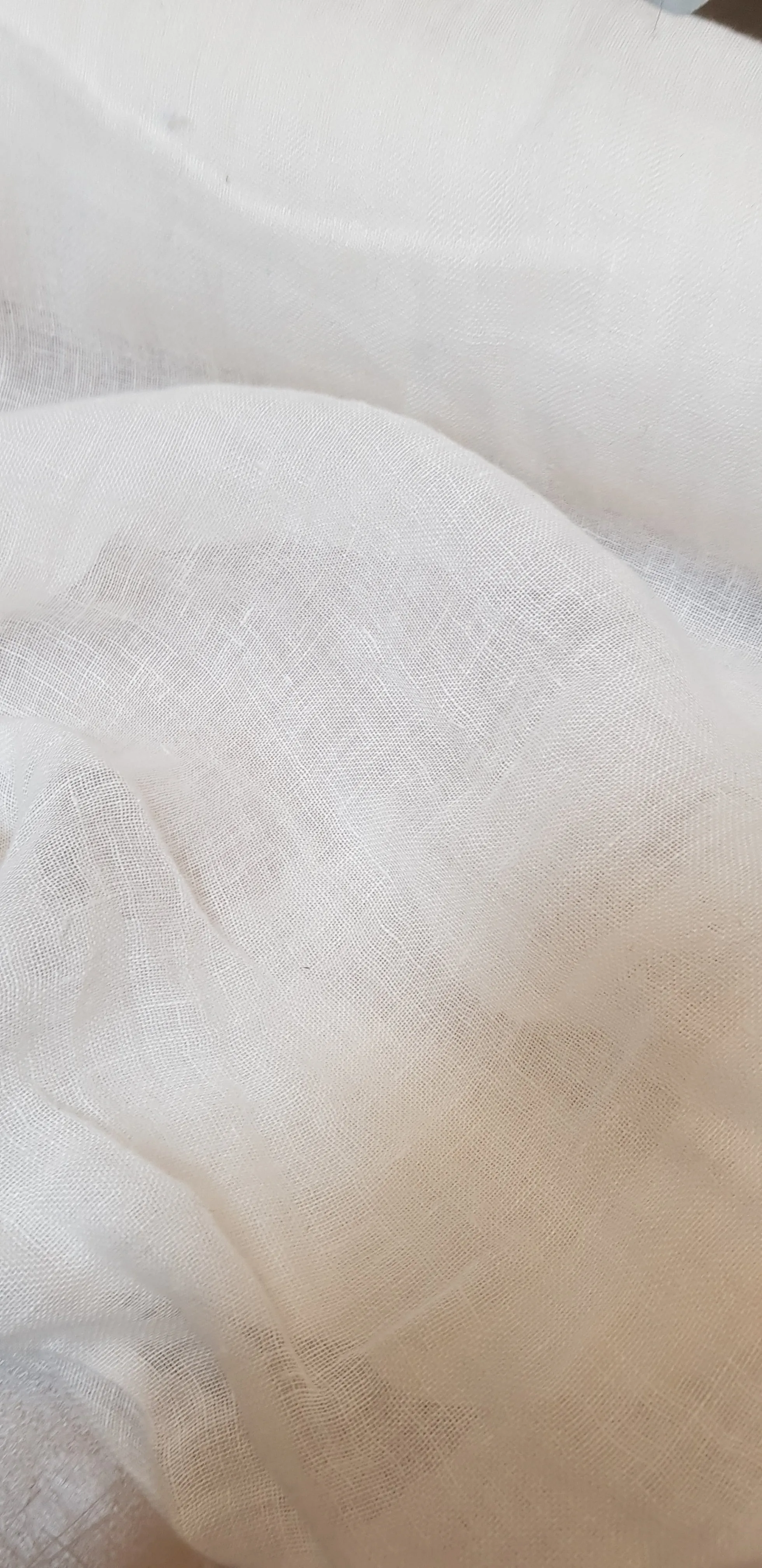 Light Weight Linens .