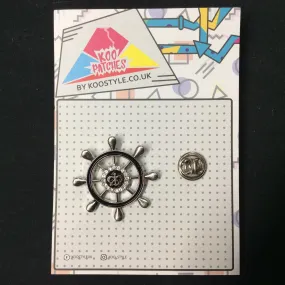MP0264 - Silver Crown Steering Wheel Boat Ship Metal Pin Badge