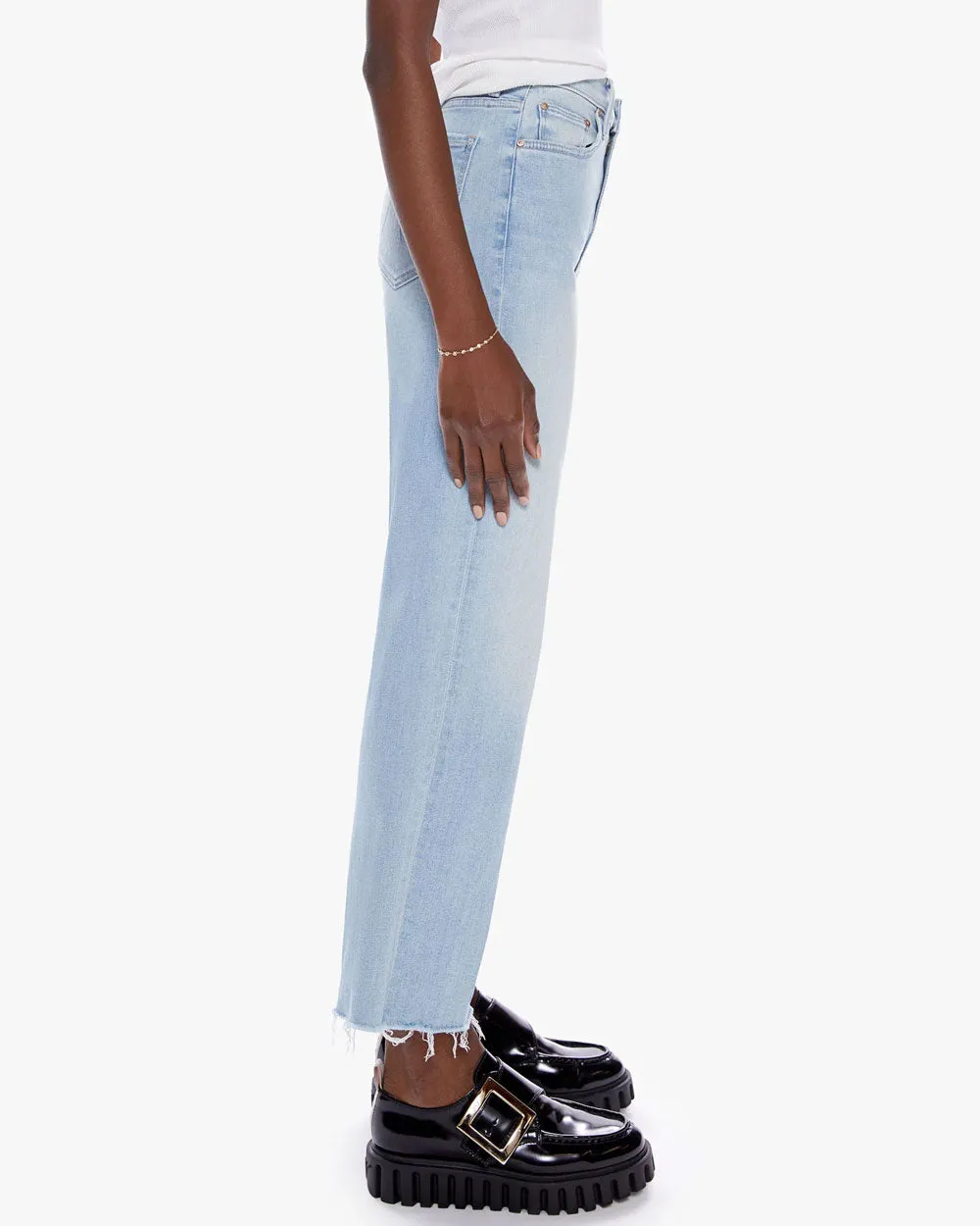 The Rambler Ankle Fray Jean in Chill Pill